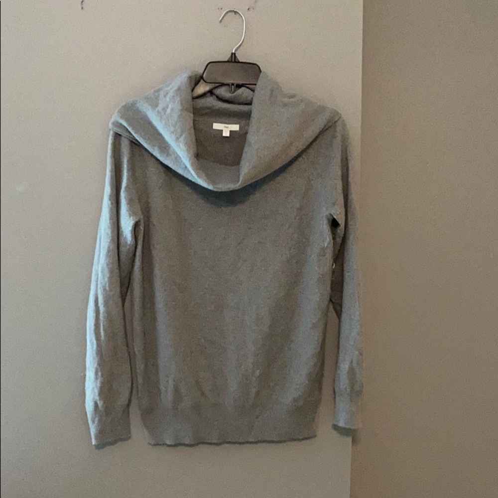 Grey sweater, super soft! Gently worn